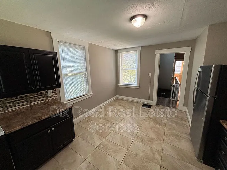545 Rockdale Ave #2 — Photo 9