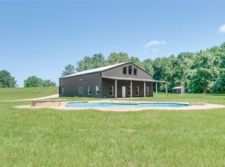 2455 An County Rd #453, Palestine, TX 75803