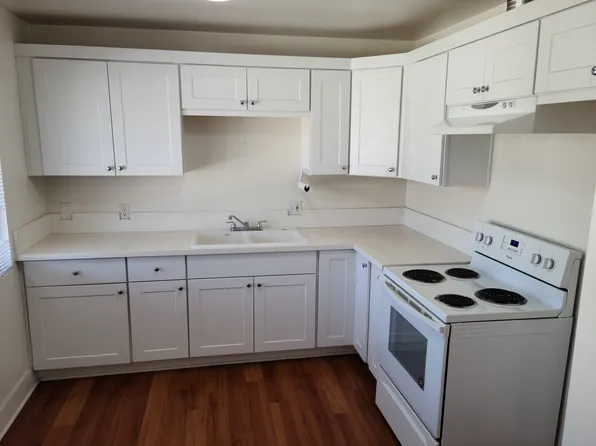 2611 W Carson St #D, Torrance, CA 90503