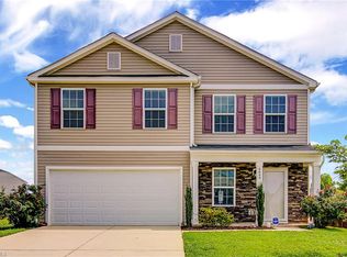 6609 Glenville Dr, Whitsett, NC 27377