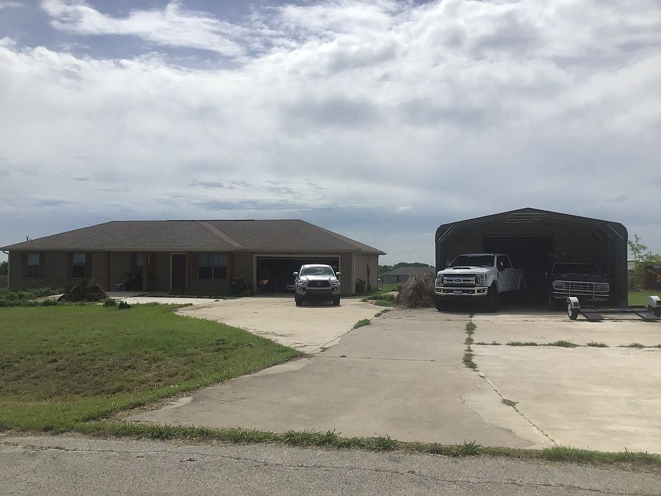 1st image of 8805 S Monterrey Dr