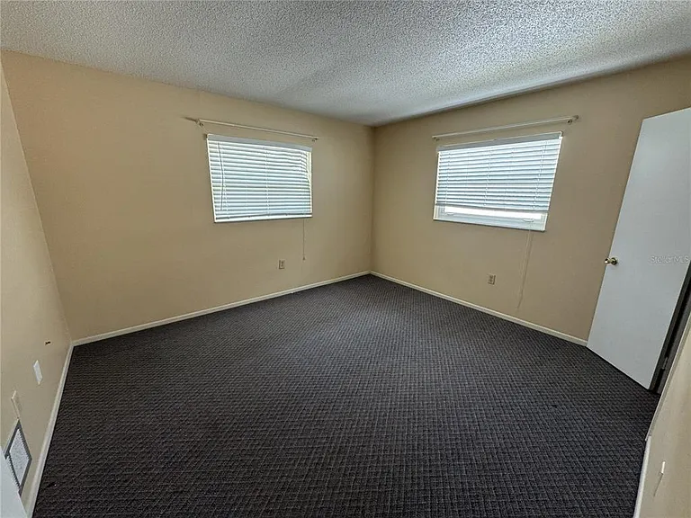 517 Mount Vernon Dr — Photo 10