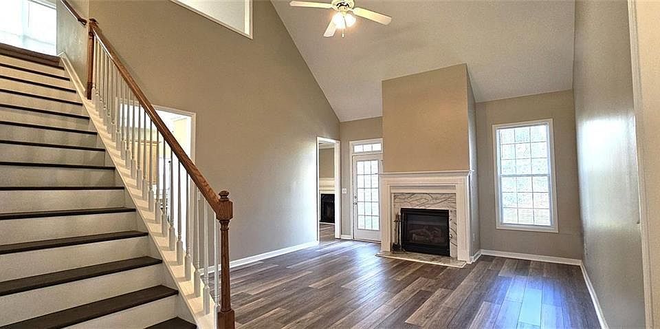 1st image of 3350 Steeple Way