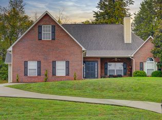 8034 Canter Ln, Powell, TN 37849
