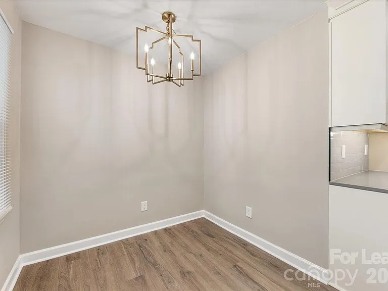 4700 Walden Ct — Photo 14