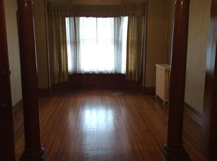 100 George St, Troy, NY 12183