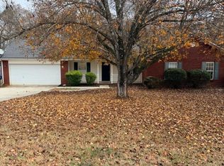 217 Falcon Ridge Dr, Huntsville, AL 35811