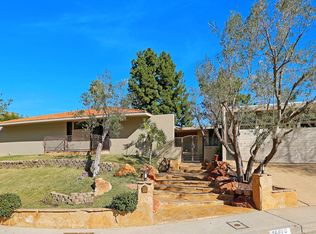 10605 Lindamere Dr, Los Angeles, CA 90077