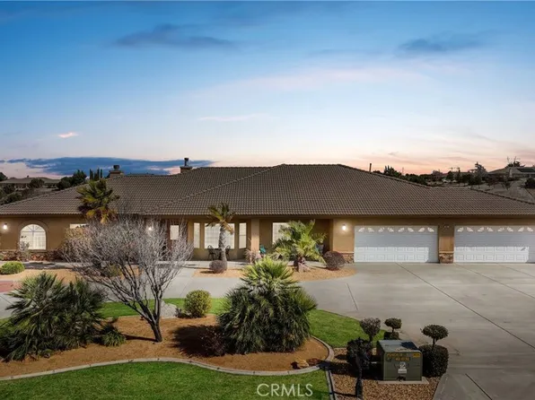 7051 Oak Valley Ct, Oak Hills, CA 92344