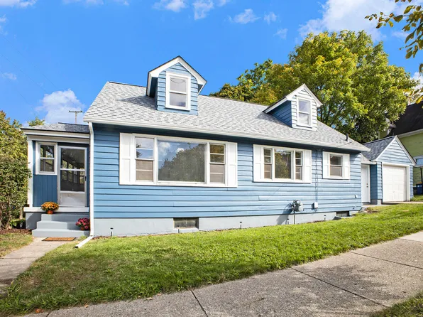 800 Lyon St NE, Grand Rapids, MI 49503