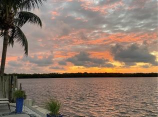 4736 Pine Island Rd NW, Matlacha, FL 33993