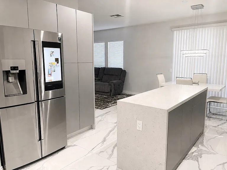15881 Snowy Peak Ln — Photo 6