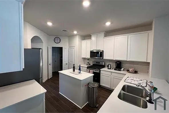 2812 Jasper Trl — Photo 9