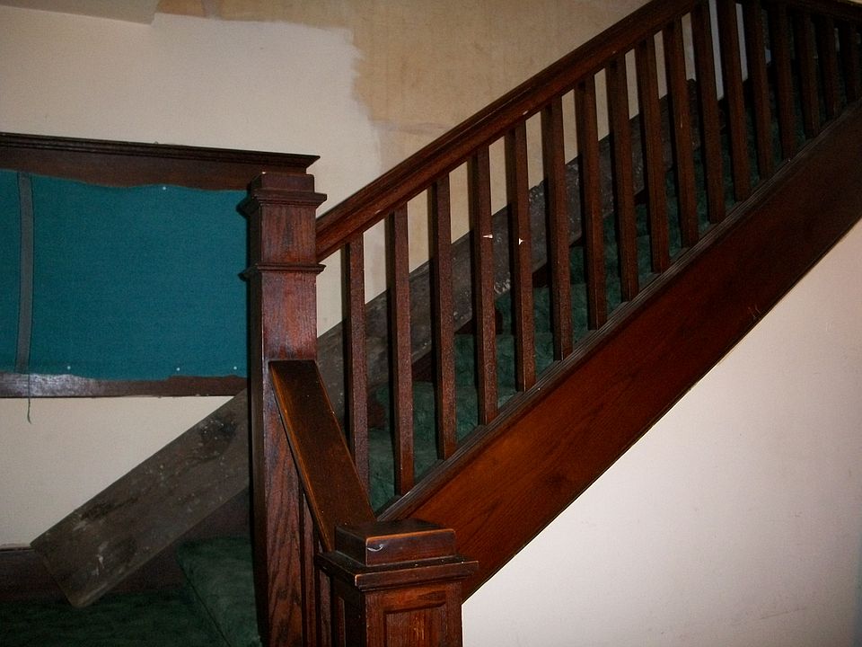 1st image of 10063 Sampson Ave