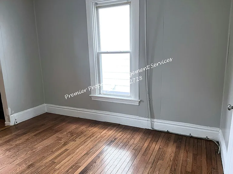 536 Glenwood Ave #1 — Photo 7