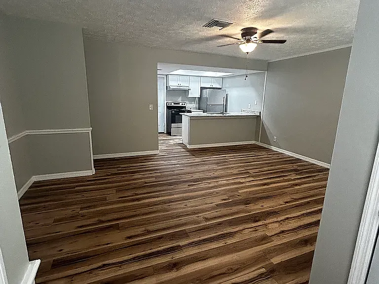 2910 S Coleman Ave #2918 — Photo 1