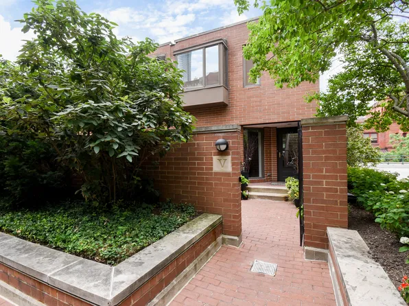 801 S Plymouth Ct Unit V, Chicago, IL 60605