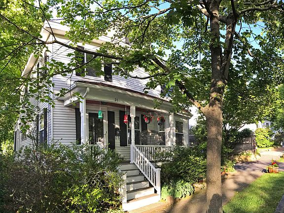4th image of 21 Madison St
