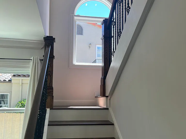 2108 Hillside Dr — Photo 19