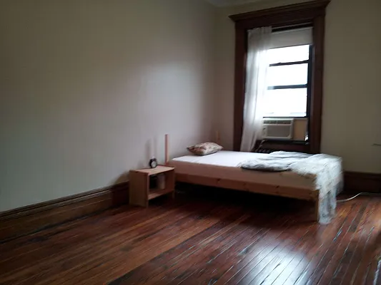 Rented by Scott Peters Management Inc | media 9