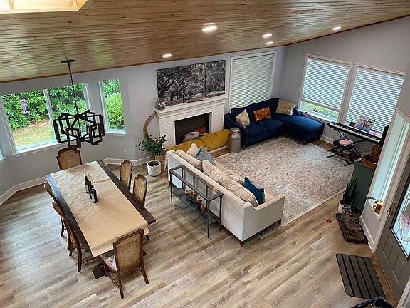 4th image of 7515 54th Ave NW