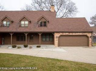 13049 Apple Tree Ln, Dewitt, MI 48820