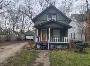 646 Allyn St, Akron, OH 44311