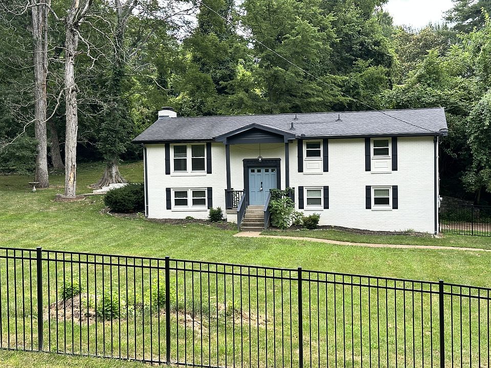 1st image of 426 Bunkerhill Dr