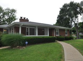 12985 Spanish Pond Rd, Saint Louis, MO 63138