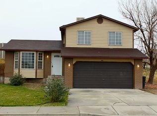 5206 S Autumn Wood Ln, Taylorsville, UT 84129