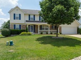 4 Winter Forest Ct, O'Fallon, MO 63366