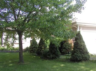 0S747 Myrtle St, Winfield, IL 60190