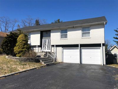 9 Bridle Ln, Glen Cove, NY, 11542
