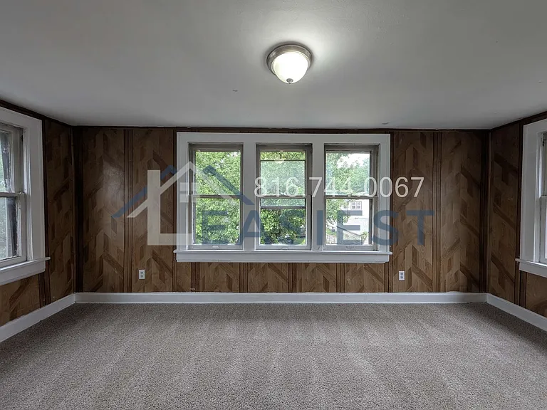 5225 Woodland Ave — Photo 17