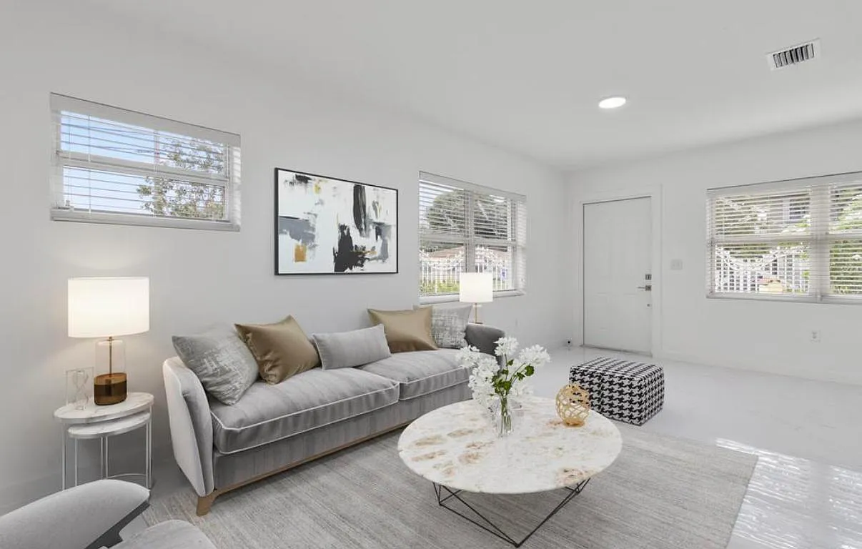 2 bed, 1.0 bath, 1840 sqft, $2,450 — Photo 4