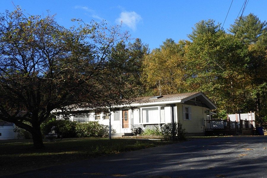 2nd image of 33 Chatel Rd