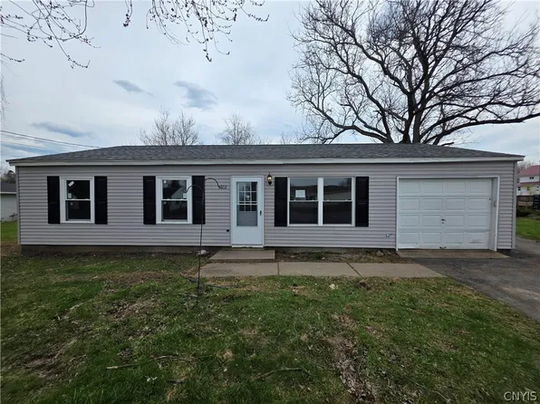 5602 Eastwood Dr, Verona, NY 13478