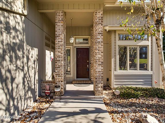 2nd image of 223 Bokoshe Cir
