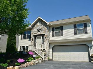 322 Amanda Ct, Marietta, PA 17547