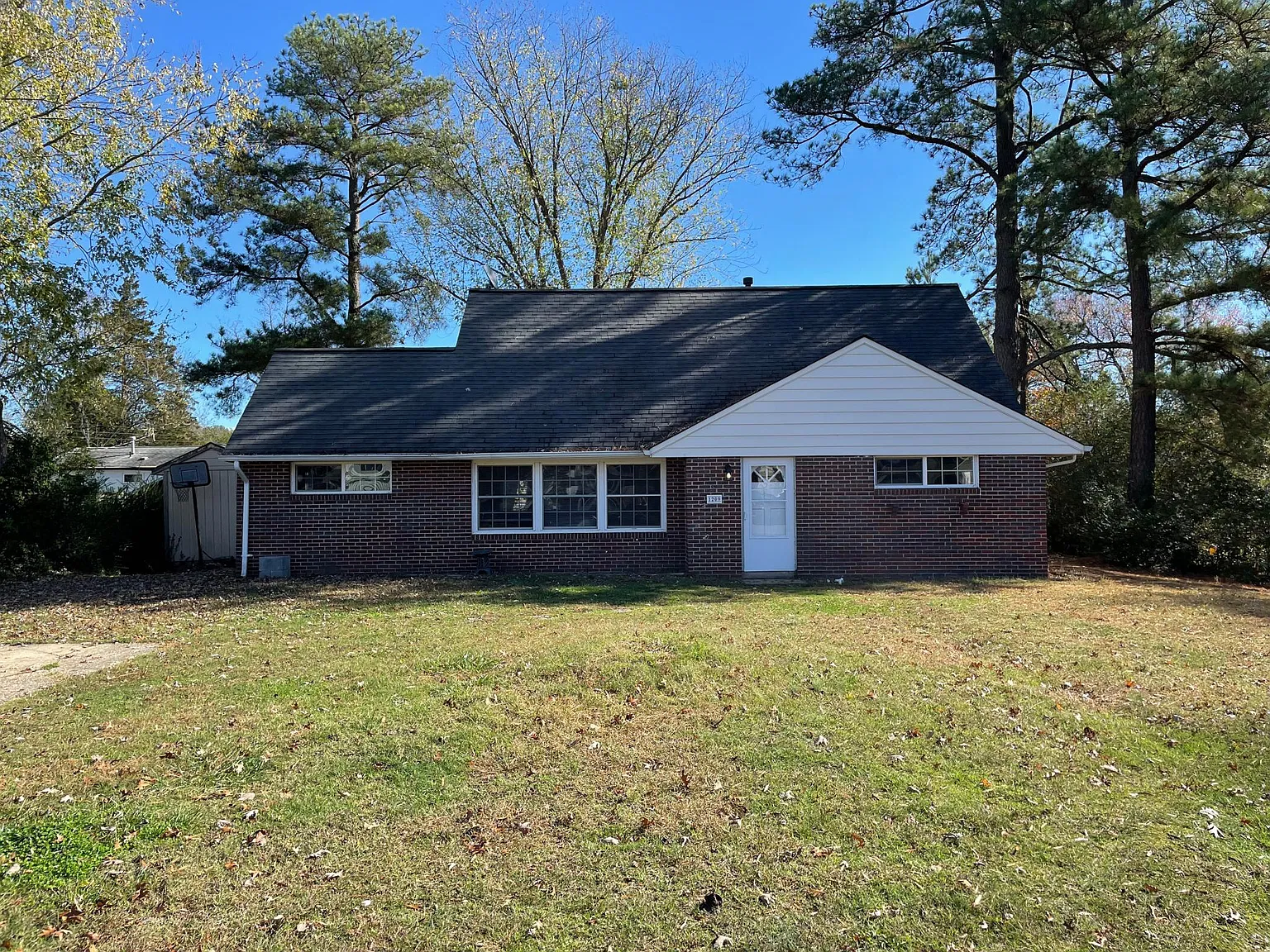 1209 Bowden Rd — Photo 1