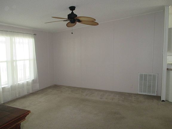 3rd image of 16832 La Mota Way