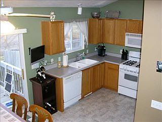 3rd image of 6415 N 131st St
