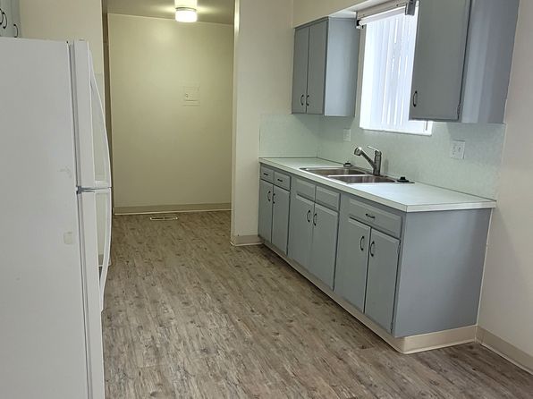 320 Ashland Dr APT 4