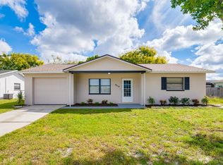 9918 Morehead Ln, Port Richey, FL 34668