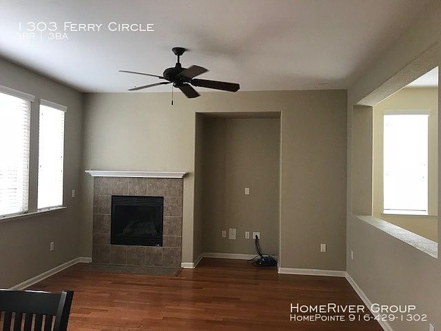 2nd image of 1303 Ferry Cir