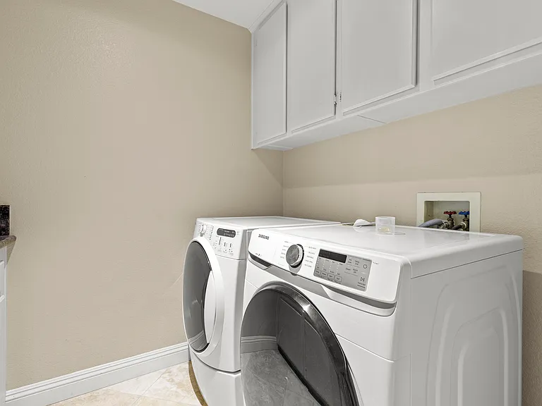 13163 Valewood Rd — Photo 13