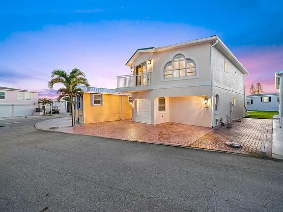 3rd image of 1333 Nettles Boulevard