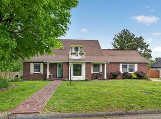 2211 E 10th St, Joplin, MO 64801