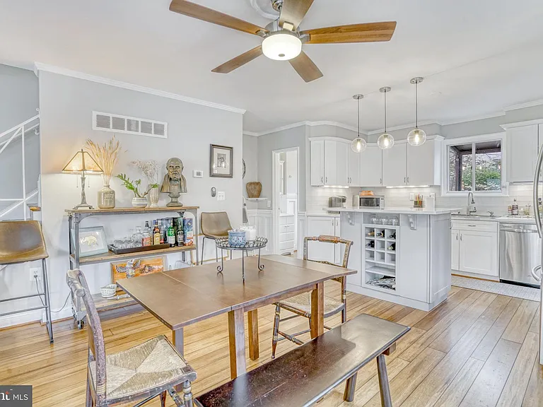 113 E Taylor Run Pkwy — Photo 8