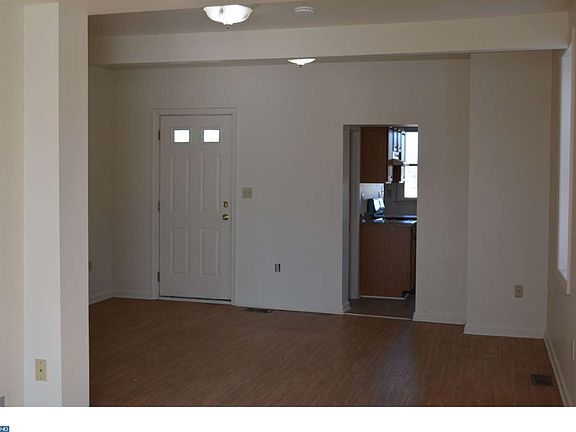 5th image of 439 Market St